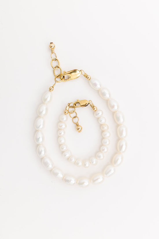 Freshwater Pearl Baby Bracelet (6MM beads)