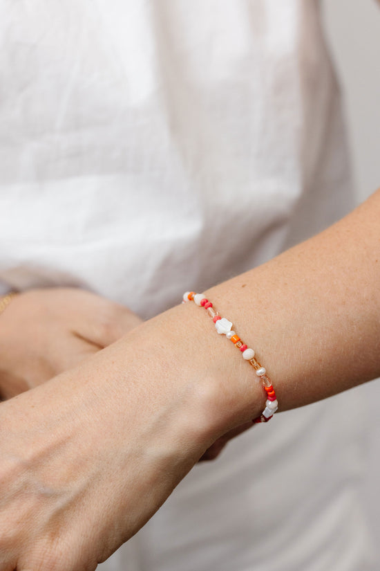 Poppy Adult Bracelet (2MM + 4MM Beads)