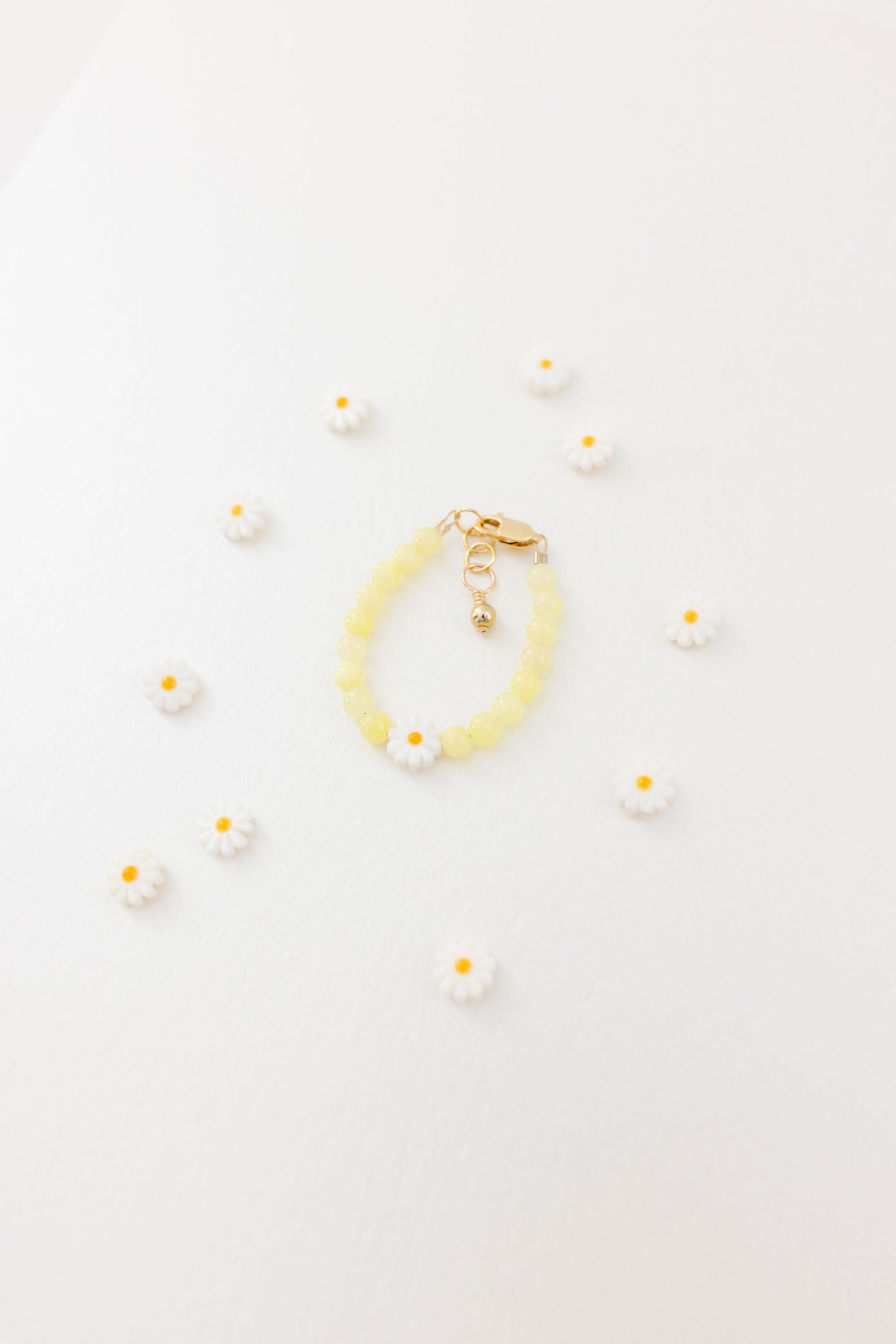 Daisy Baby Bracelet (Daffodil 4MM Beads)