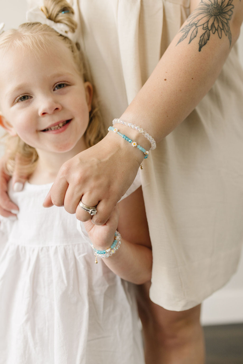 Daisy May Mom Mini Bracelet Set (Blue 2MM 4MM Beads) – gemsbylaura