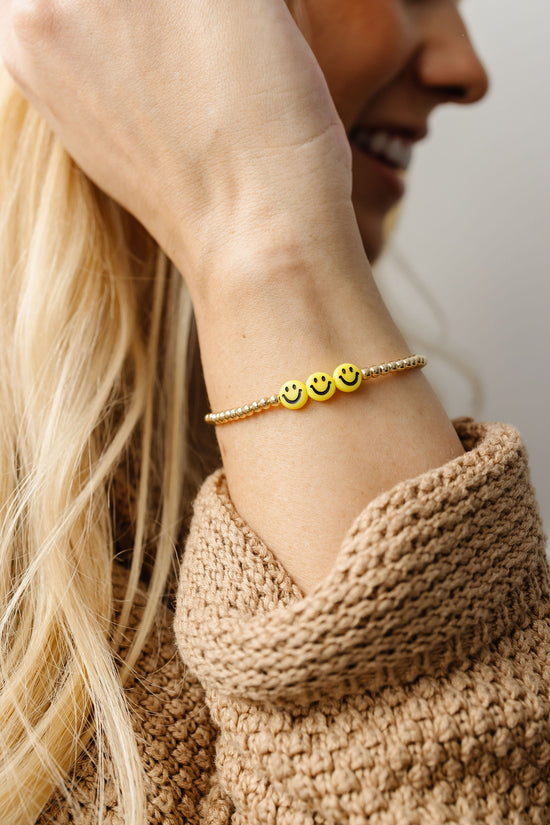 Hallmark | Jewelry | 25 Hallmark Smiley Face Emoji Bracelet | Poshmark