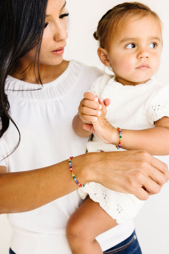 Mom & Babe Rainbow Baby Heart Bracelet (Baby/Child Size) – ShopMamaBijoux