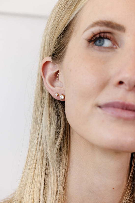 Effortless Crystal Stud Earrings