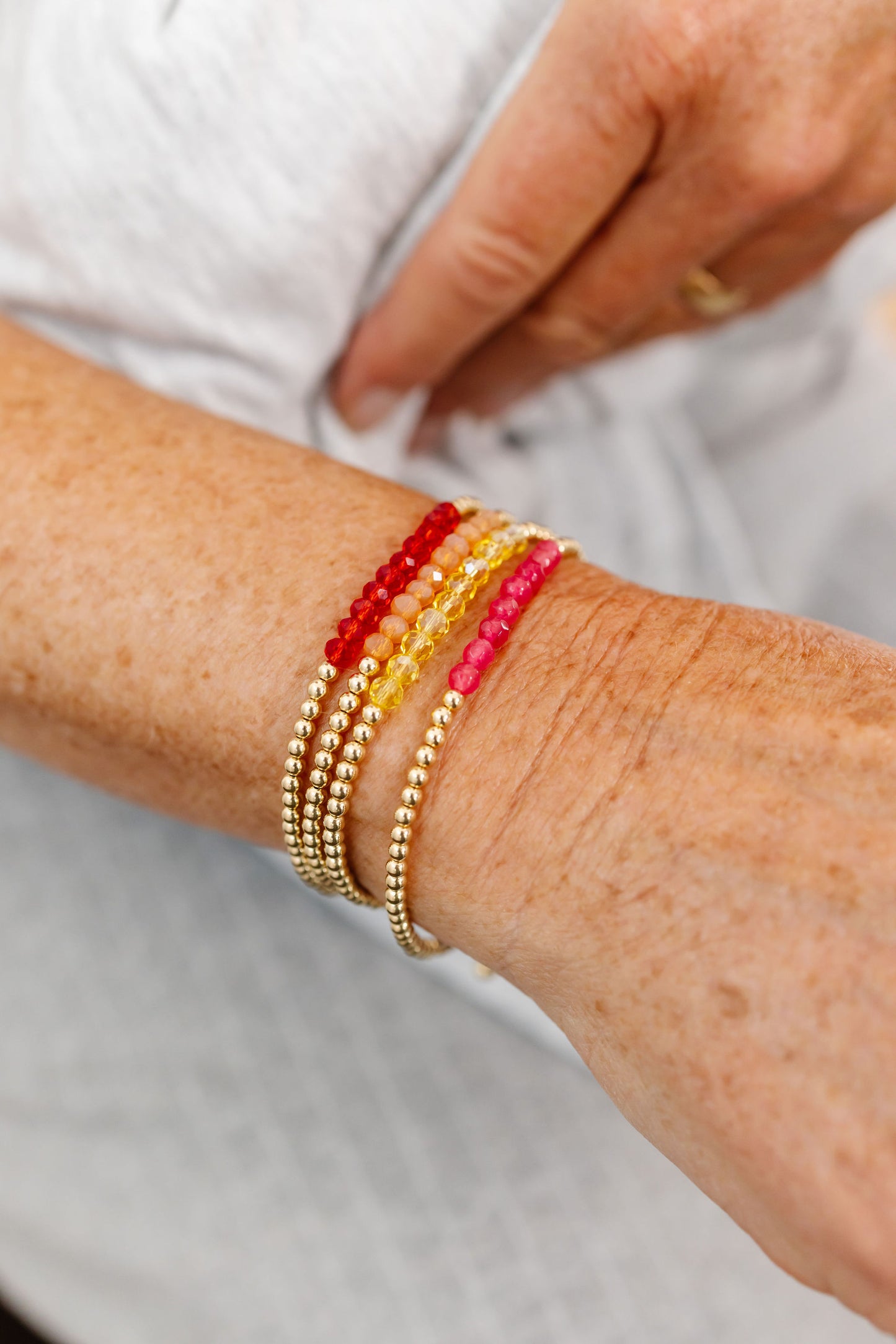 Load image into Gallery viewer, Wendy Adult Bracelet (3MM + 4MM beads)
