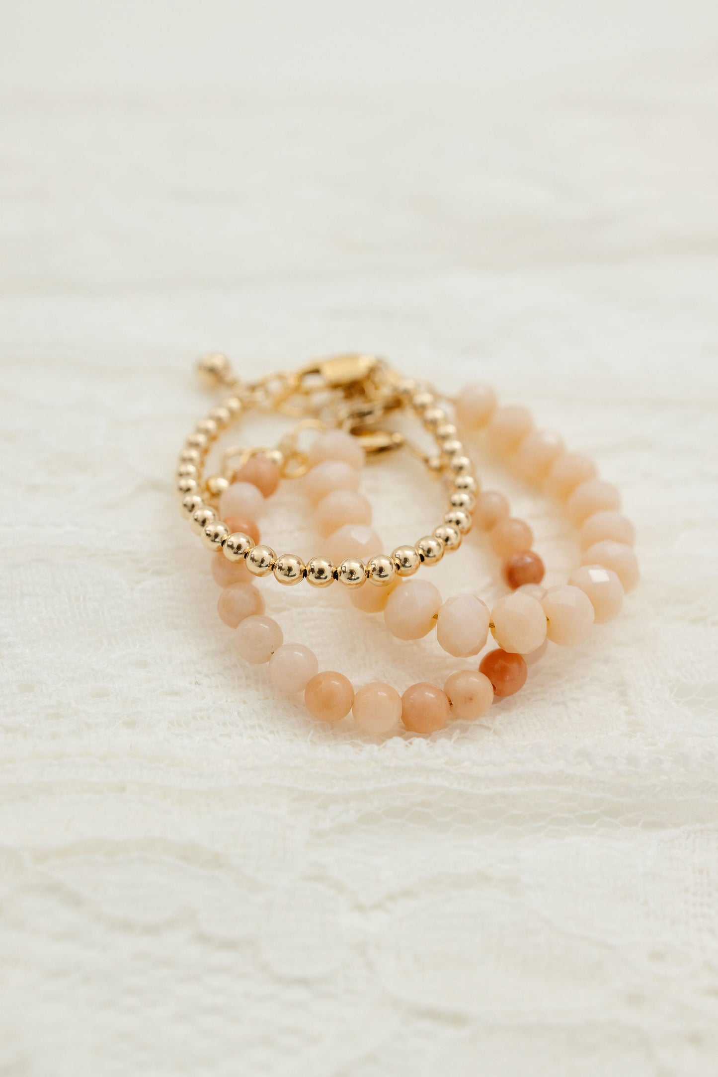 Seashell Baby Bracelet (6MM beads)